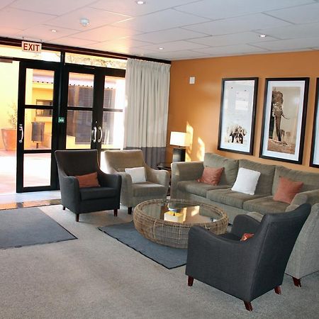 Illovo Hotel Йоханнесбург Экстерьер фото
